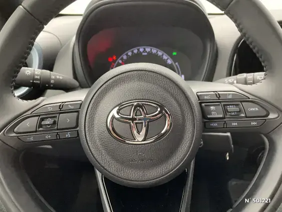 TOYOTA AYGO X - voiture d'occasion - Photo 30