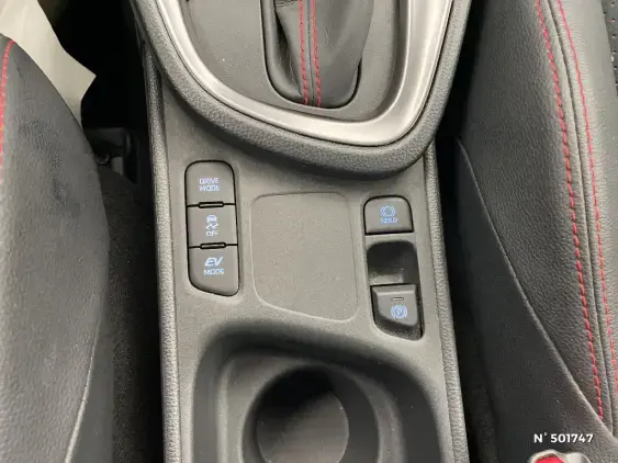 TOYOTA YARIS CROSS I - voiture d'occasion - Photo 26