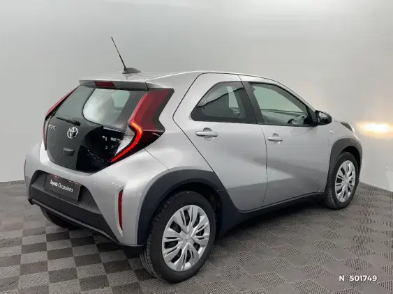 TOYOTA AYGO X - voiture d'occasion - Photo 4