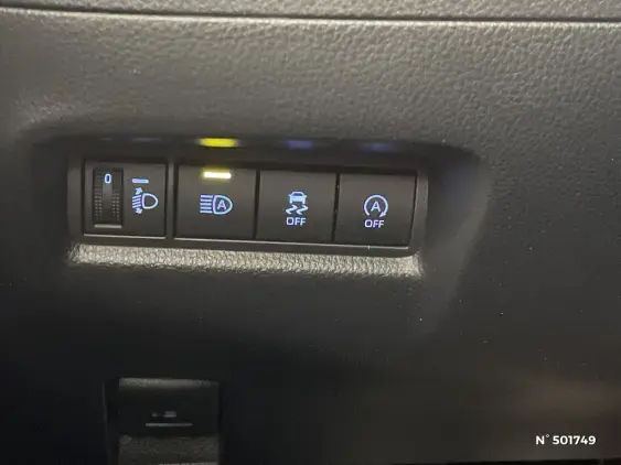 TOYOTA AYGO X - voiture d'occasion - Photo 15