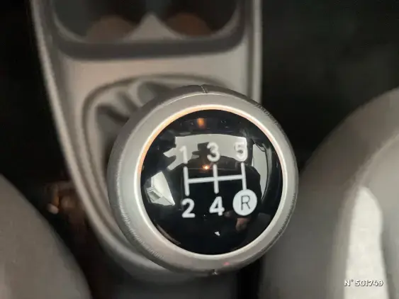 TOYOTA AYGO X - voiture d'occasion - Photo 28