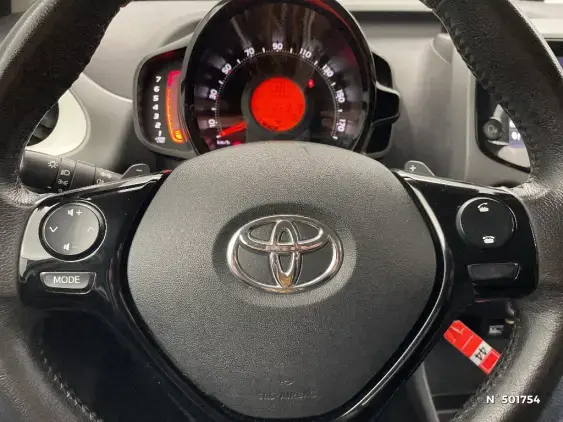 TOYOTA AYGO II - voiture d'occasion - Photo 30