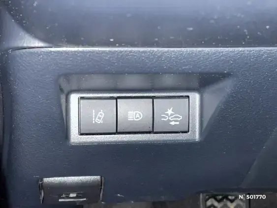 TOYOTA YARIS III - voiture d'occasion - Photo 15