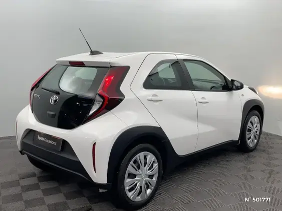 TOYOTA AYGO X - voiture d'occasion - Photo 4