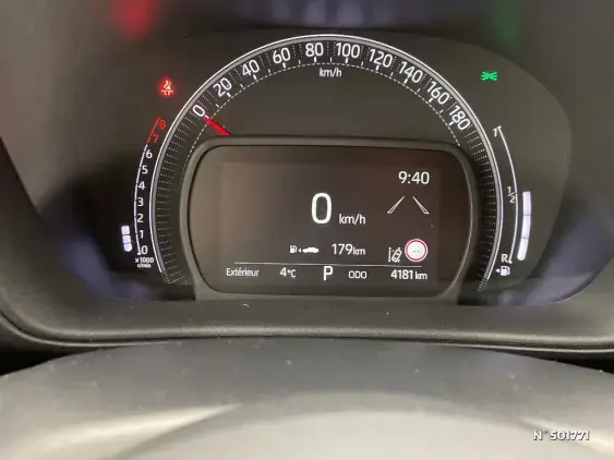 TOYOTA AYGO X - voiture d'occasion - Photo 12