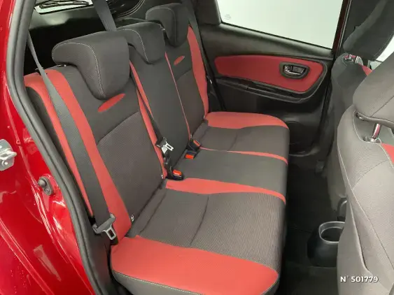 TOYOTA YARIS III - voiture d'occasion - Photo 11