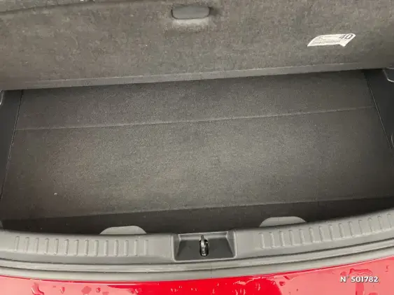 TOYOTA YARIS IV - voiture d'occasion - Photo 25