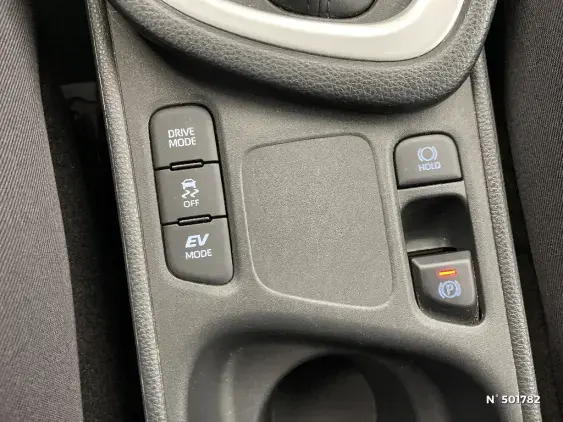 TOYOTA YARIS IV - voiture d'occasion - Photo 27