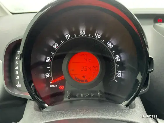 TOYOTA AYGO II - voiture d'occasion - Photo 12