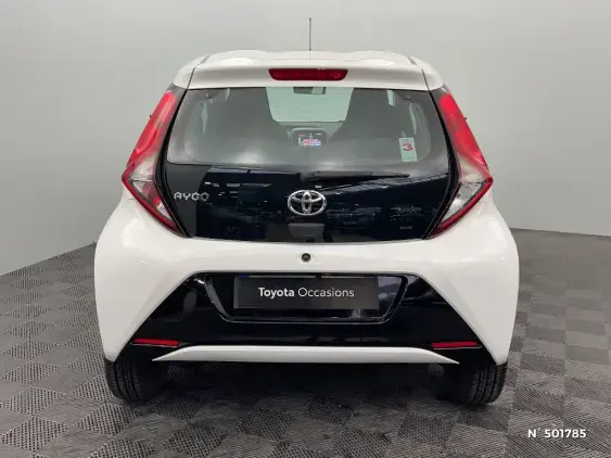 TOYOTA AYGO II - voiture d'occasion - Photo 6