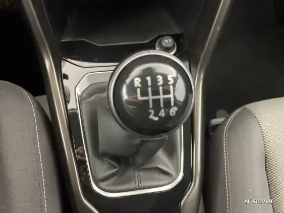 VOLKSWAGEN T-ROC - voiture d'occasion - Photo 27