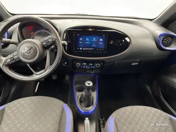TOYOTA AYGO X - voiture d'occasion - Photo 9