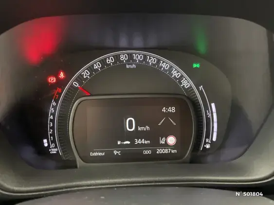 TOYOTA AYGO X - voiture d'occasion - Photo 12