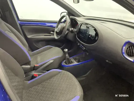TOYOTA AYGO X - voiture d'occasion - Photo 10