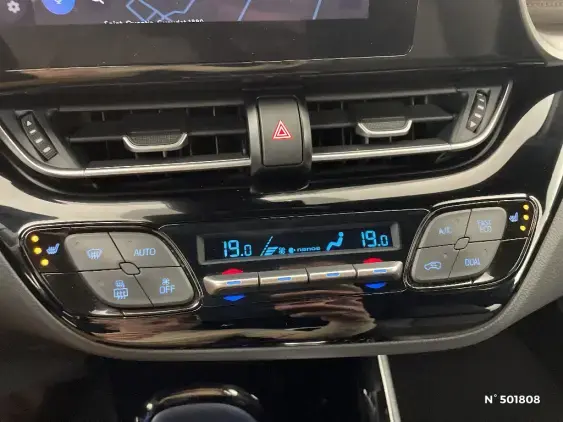 TOYOTA C-HR - voiture d'occasion - Photo 27