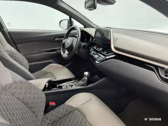 TOYOTA C-HR - voiture d'occasion - Photo 10