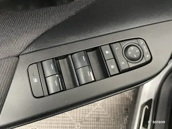 TOYOTA C-HR II - voiture d'occasion - Photo 26