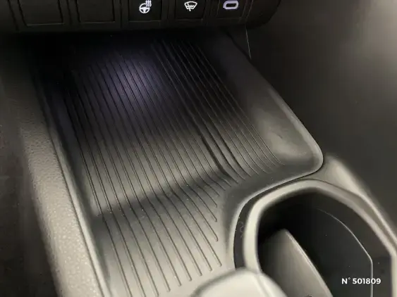 TOYOTA C-HR II - voiture d'occasion - Photo 29