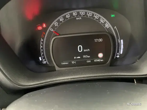 TOYOTA AYGO X - voiture d'occasion - Photo 12