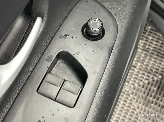 TOYOTA AYGO X - voiture d'occasion - Photo 25