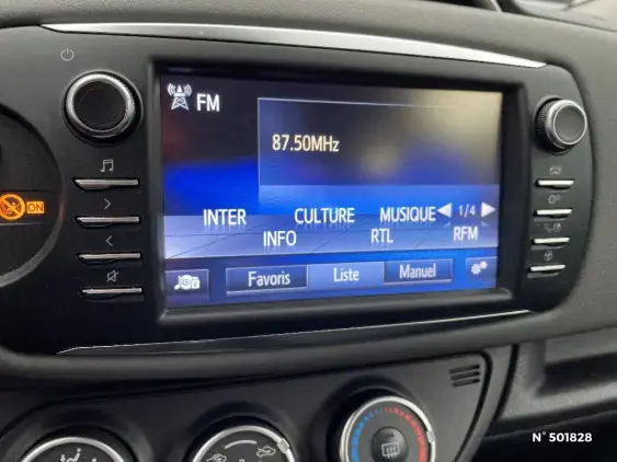 TOYOTA YARIS III - voiture d'occasion - Photo 13