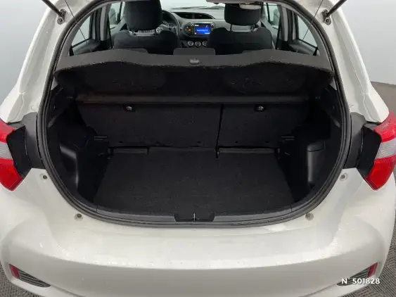 TOYOTA YARIS III - voiture d'occasion - Photo 7