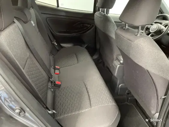 TOYOTA YARIS CROSS I - voiture d'occasion - Photo 11