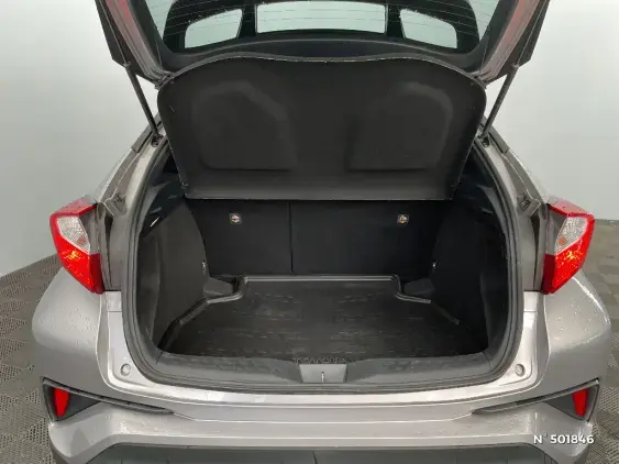 TOYOTA C-HR - voiture d'occasion - Photo 7