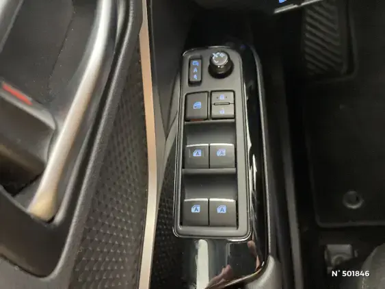 TOYOTA C-HR - voiture d'occasion - Photo 27