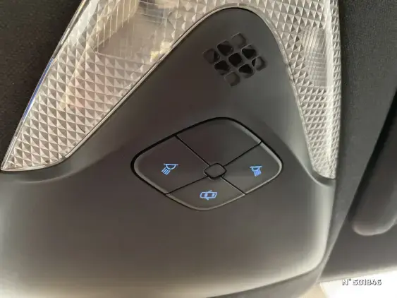 TOYOTA C-HR - voiture d'occasion - Photo 32