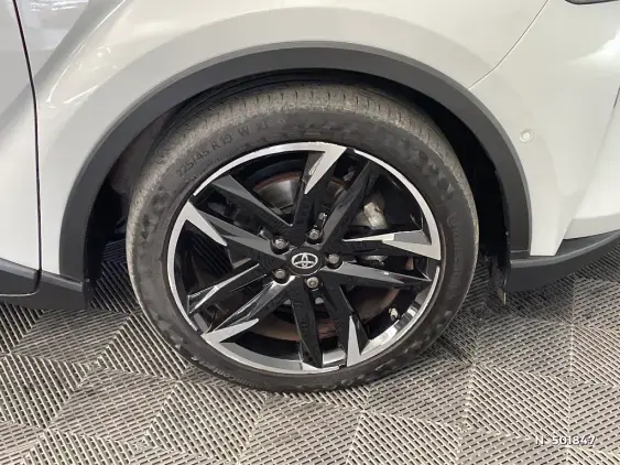 TOYOTA C-HR - voiture d'occasion - Photo 8