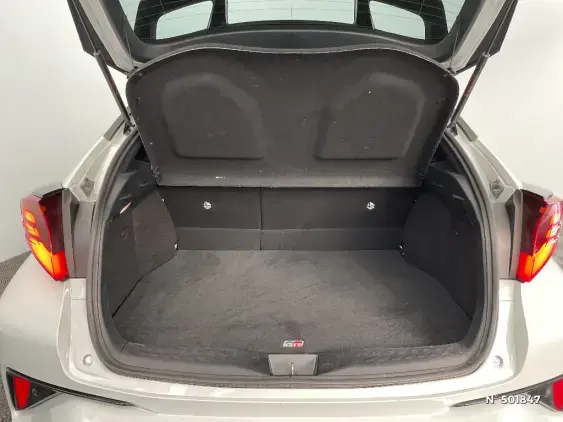 TOYOTA C-HR - voiture d'occasion - Photo 7