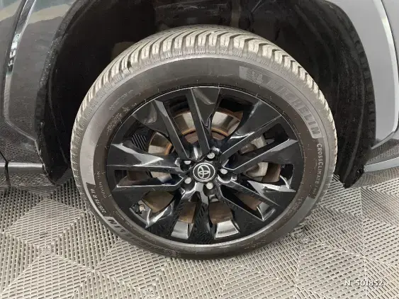 TOYOTA RAV4 V - voiture d'occasion - Photo 8