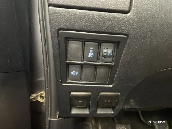 TOYOTA HILUX VIII - voiture d'occasion - Photo 15