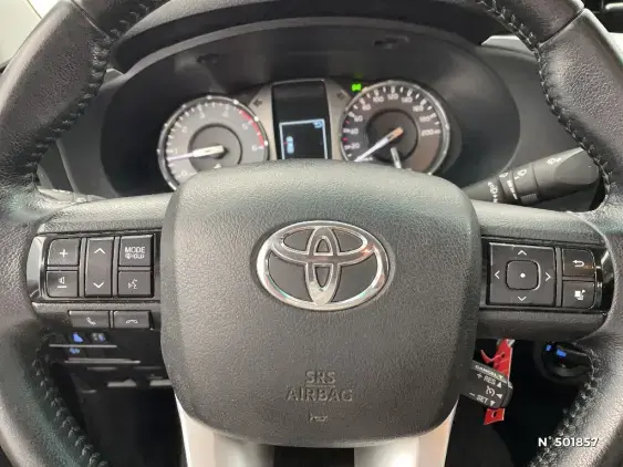 TOYOTA HILUX VIII - voiture d'occasion - Photo 32