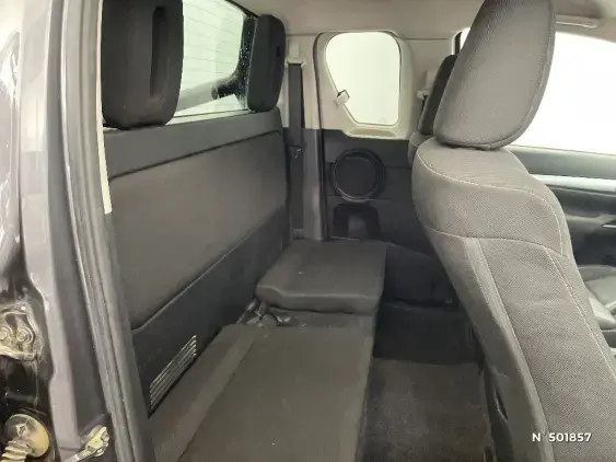 TOYOTA HILUX VIII - voiture d'occasion - Photo 11