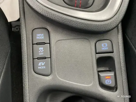 TOYOTA YARIS CROSS I - voiture d'occasion - Photo 26