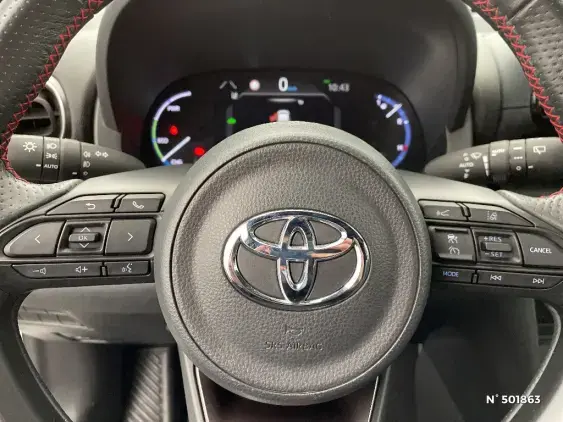 TOYOTA YARIS CROSS I - voiture d'occasion - Photo 32