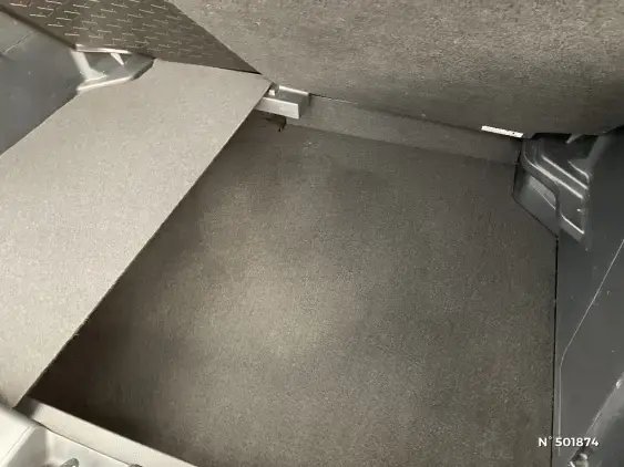 TOYOTA YARIS CROSS I - voiture d'occasion - Photo 26