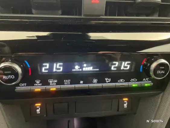 TOYOTA YARIS CROSS I - voiture d'occasion - Photo 30