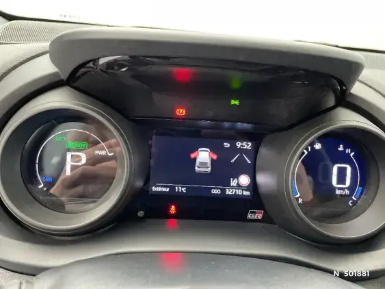 TOYOTA YARIS IV - voiture d'occasion - Photo 12