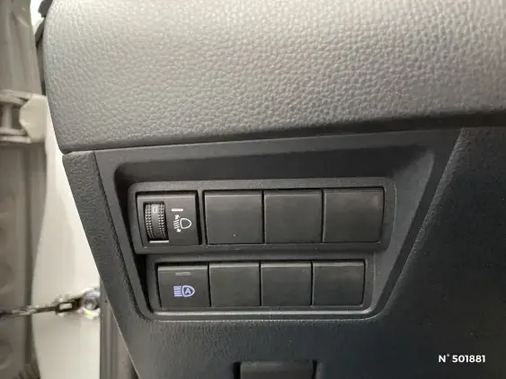 TOYOTA YARIS IV - voiture d'occasion - Photo 15