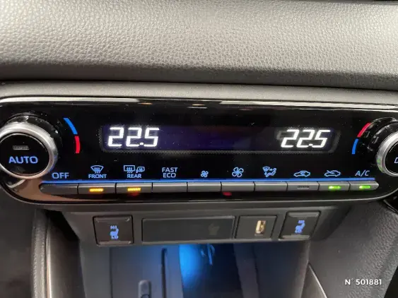 TOYOTA YARIS IV - voiture d'occasion - Photo 31