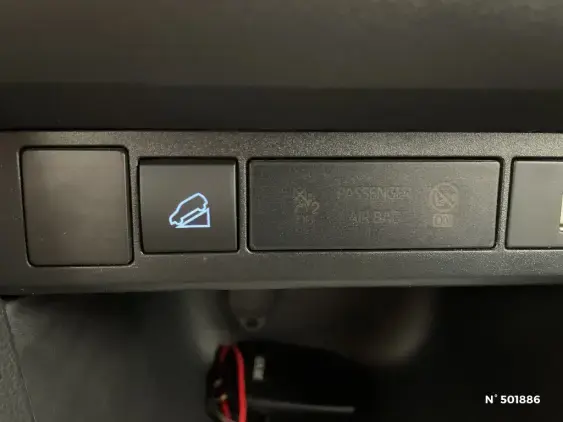 TOYOTA YARIS CROSS I - voiture d'occasion - Photo 28