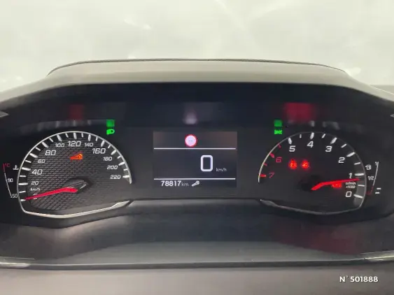 PEUGEOT 2008 II - voiture d'occasion - Photo 12