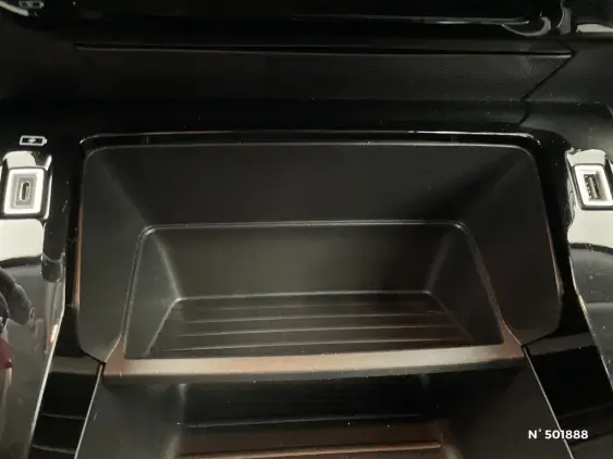 PEUGEOT 2008 II - voiture d'occasion - Photo 30