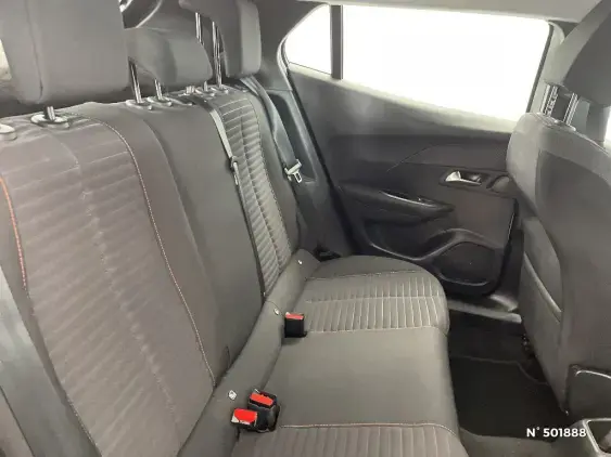 PEUGEOT 2008 II - voiture d'occasion - Photo 11
