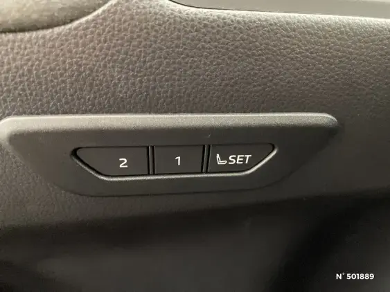 TOYOTA C-HR II - voiture d'occasion - Photo 32