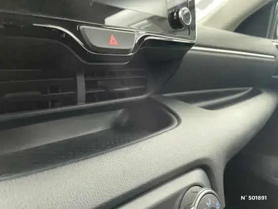 TOYOTA YARIS IV - voiture d'occasion - Photo 32