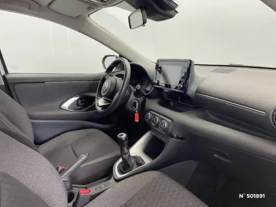 TOYOTA YARIS IV - voiture d'occasion - Photo 10